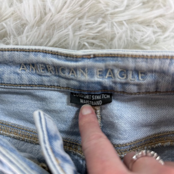 American Eagle Denim Jean Skort Light Wash Size 4 Chic Summer Casual Y2K 90s - Picture 11 of 12